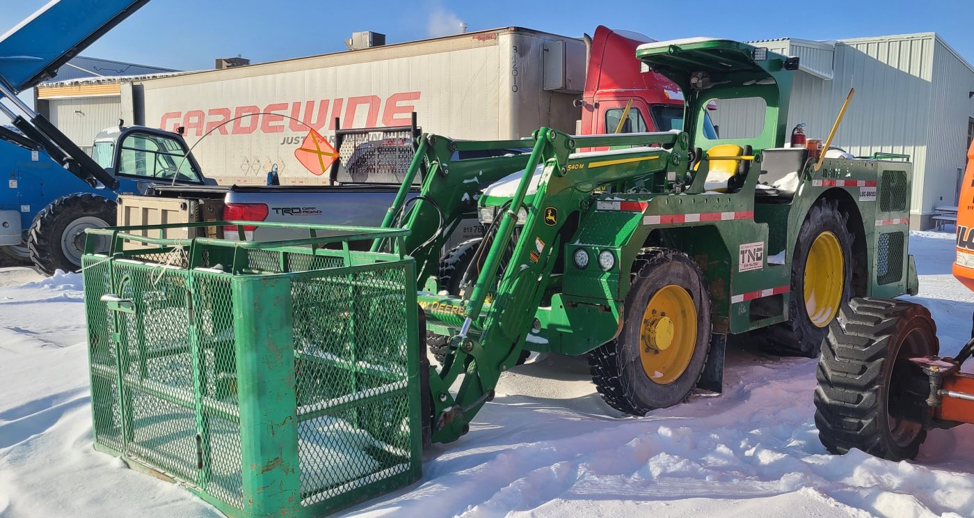 CMAC-Tracteur_Tractor location