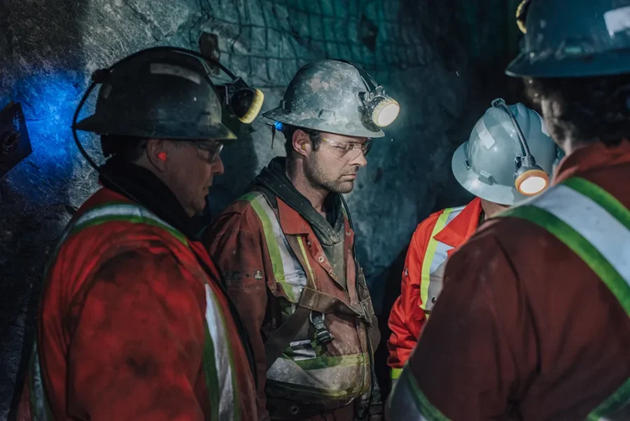 Mineurs sous terre - CMAC-Thyssen